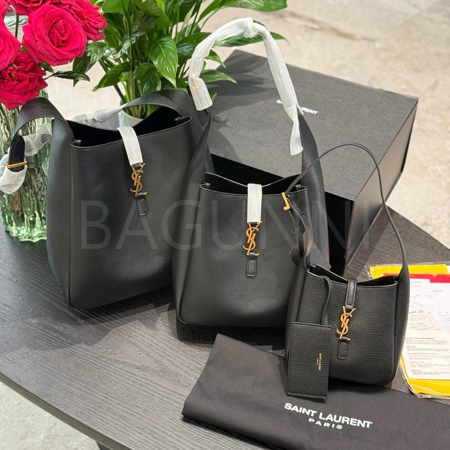 YSL 로고 버킷백