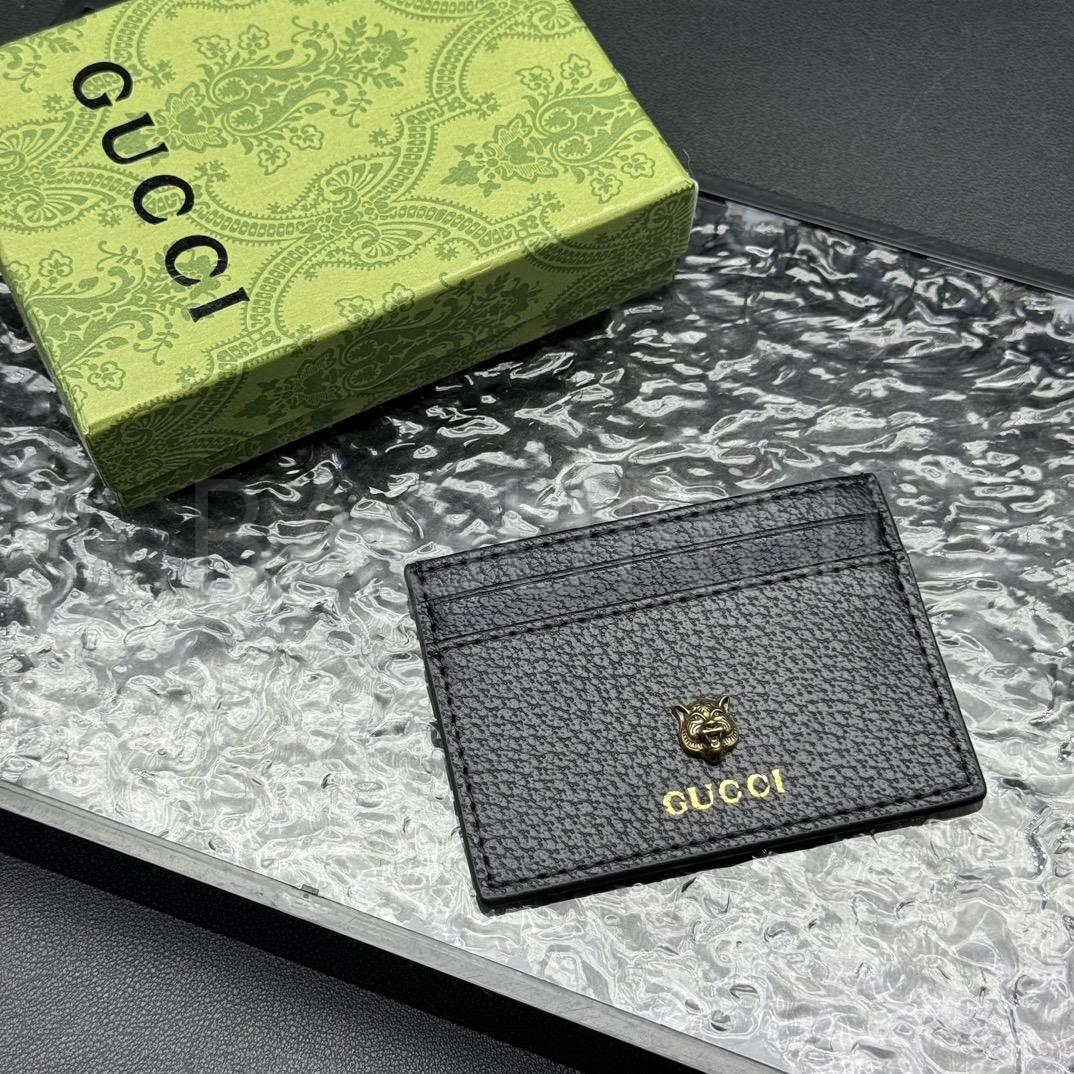 구찌 비 카드홀더