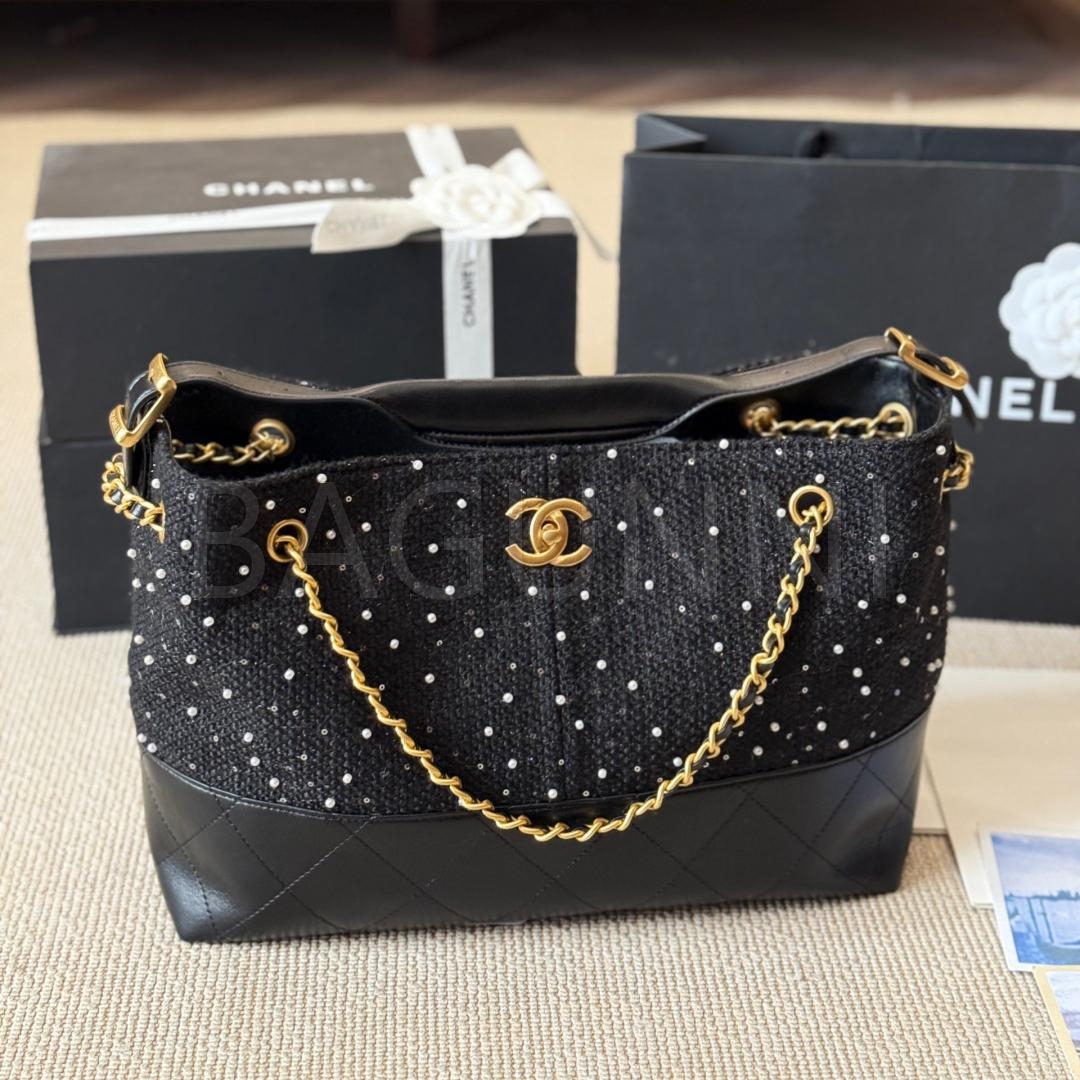 샤넬 펄 웨이브 토트백