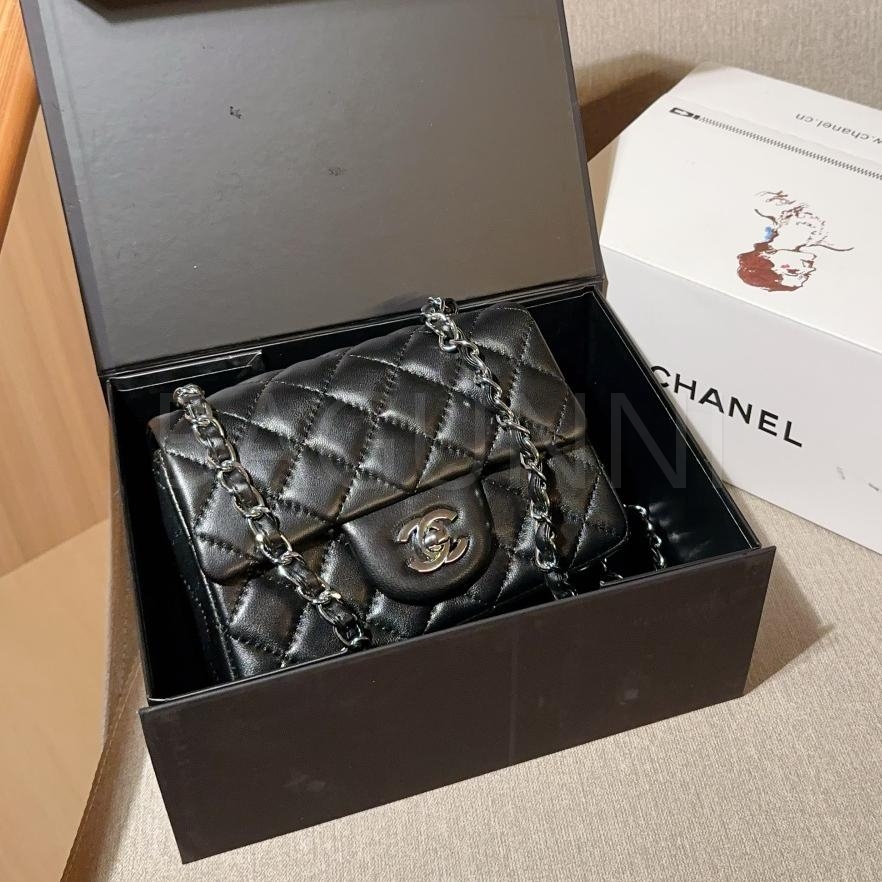 샤넬 스퀘어 플랩 백