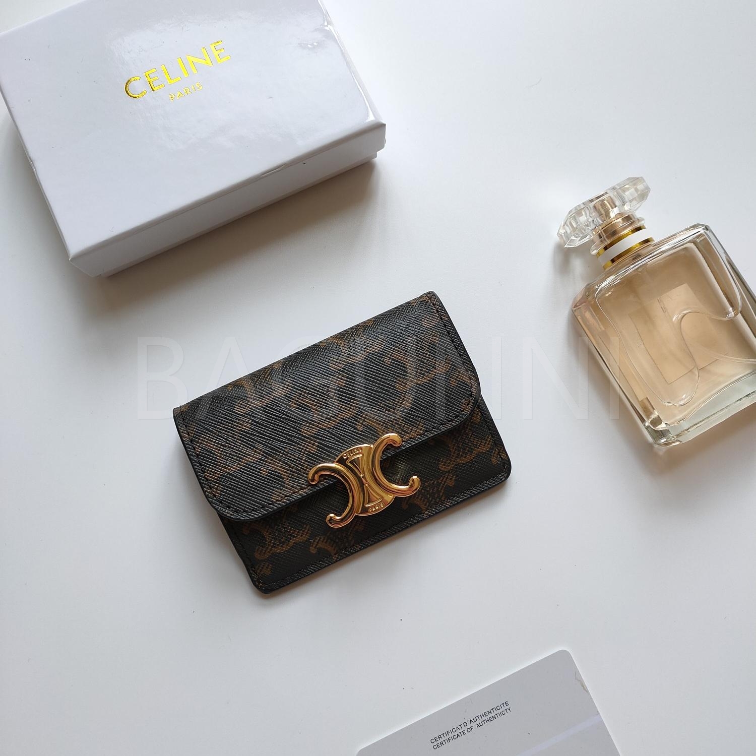 셀린느 트리옹프 플랩 카드지갑