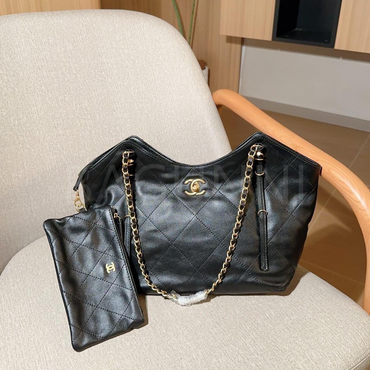 샤넬 25S 호보 백