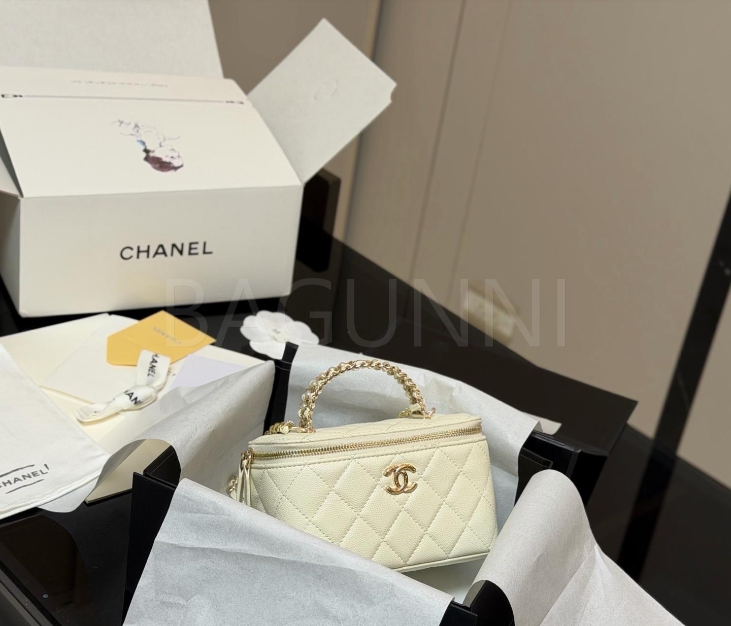 샤넬 박스 백