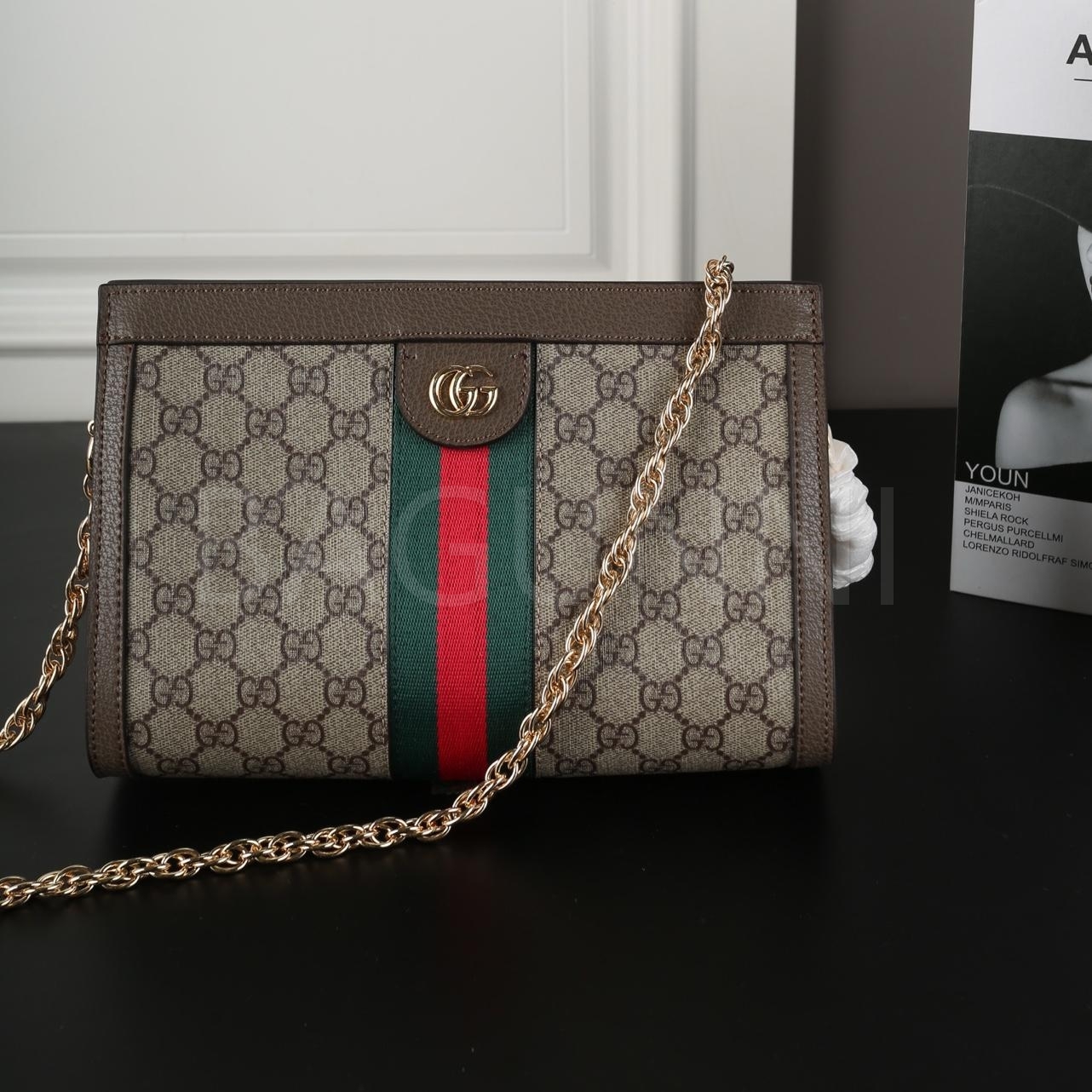 구찌 오피디아 숄더백