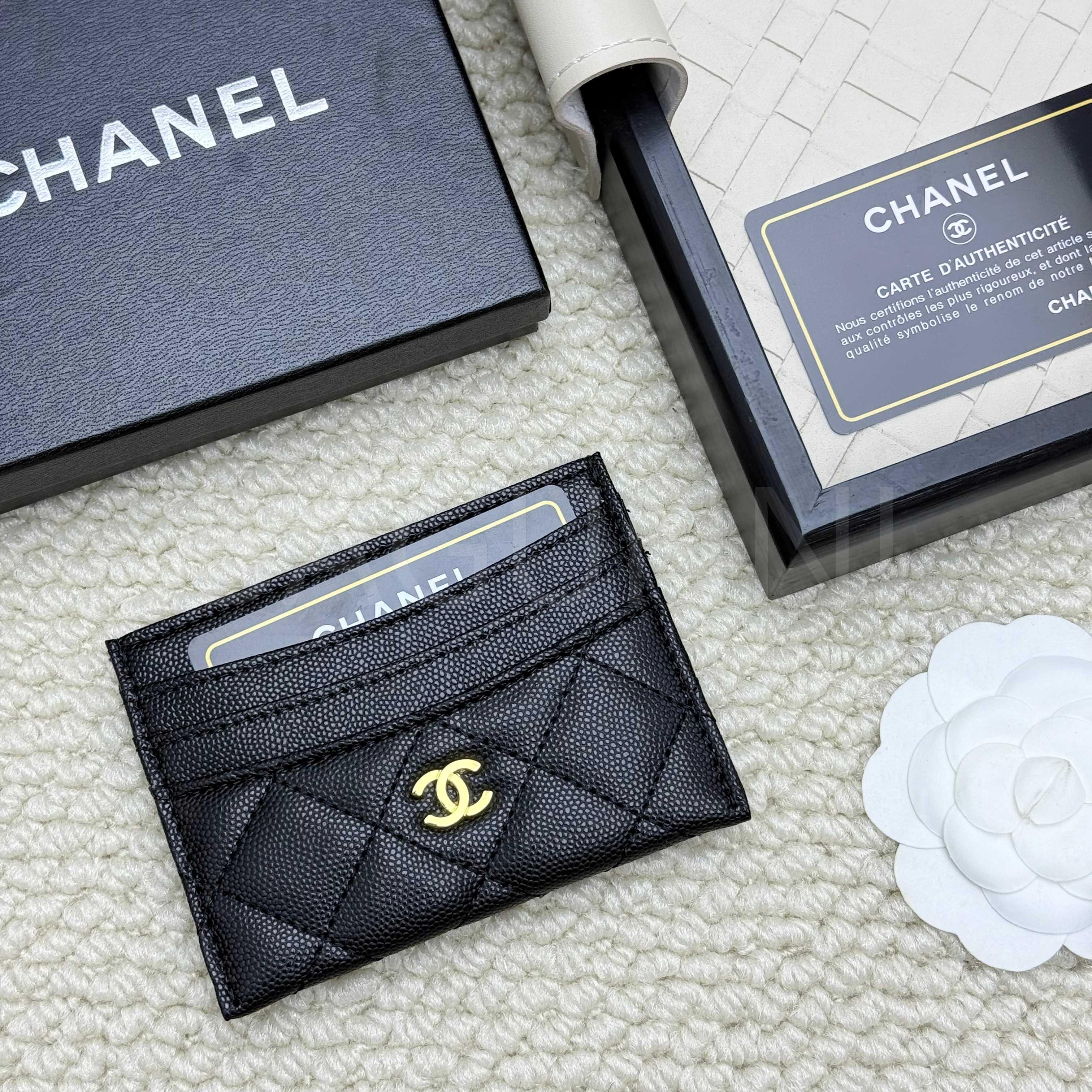 샤넬 클래식 플랩 카드지갑