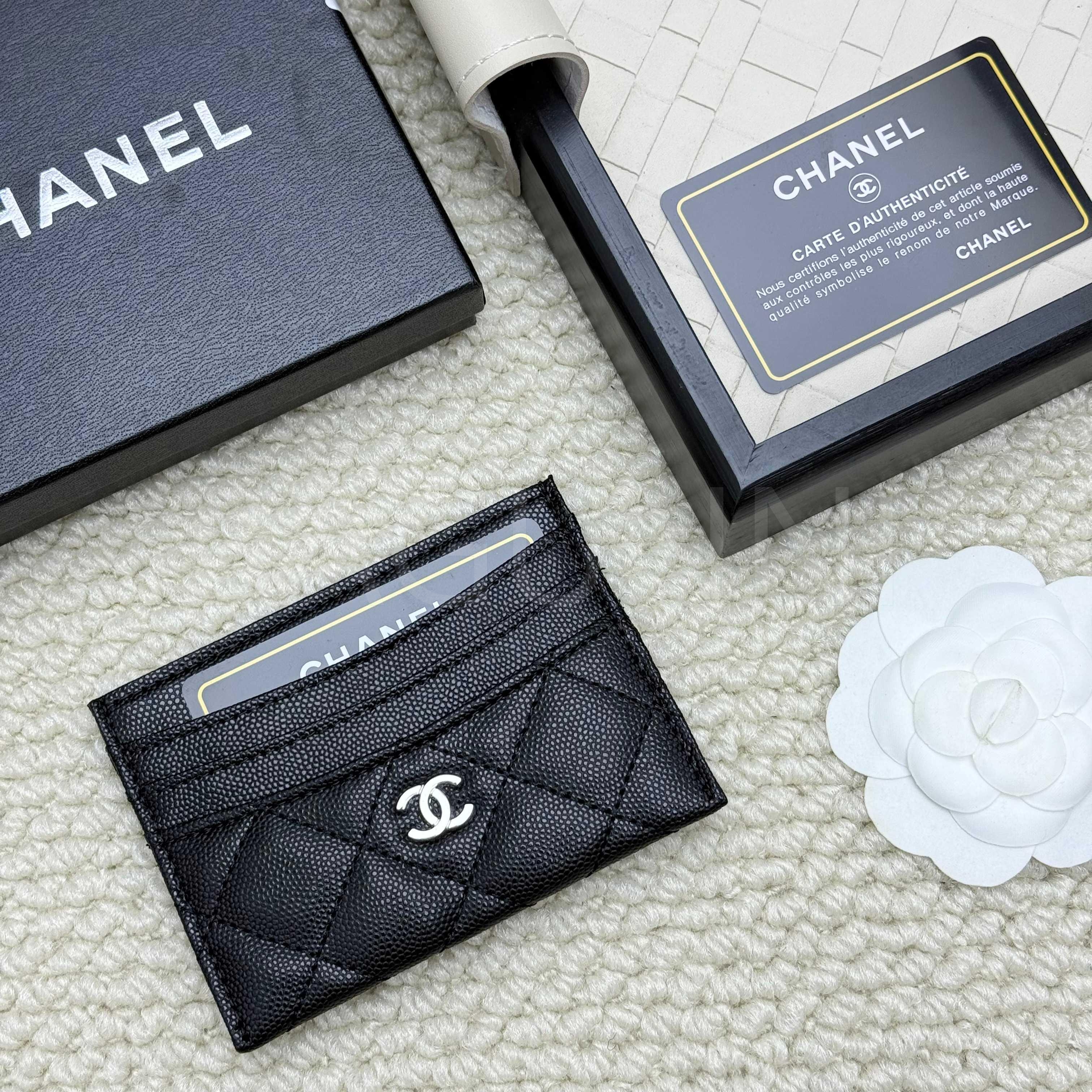 샤넬 클래식 플랩 카드지갑