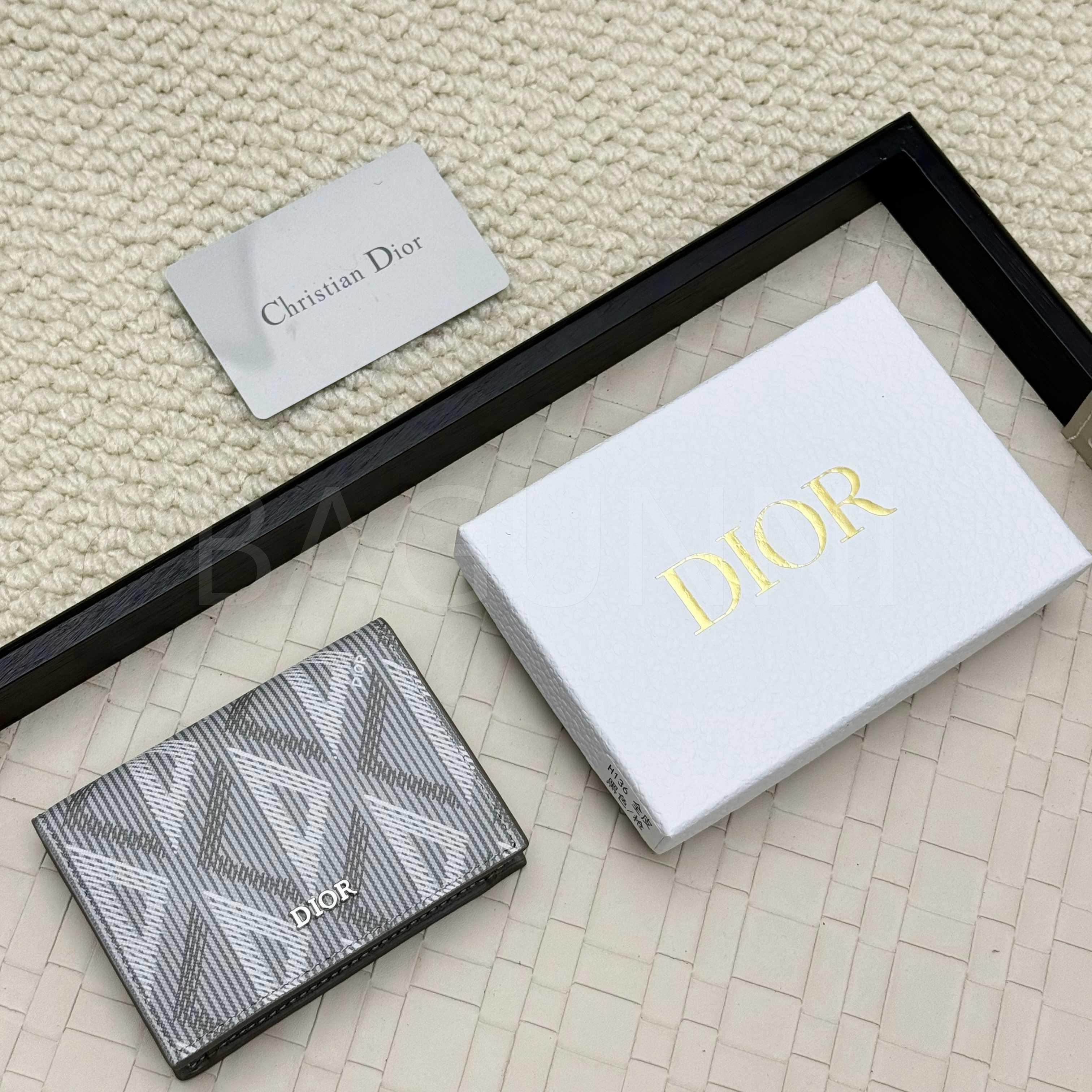 디올 CD 카드홀더