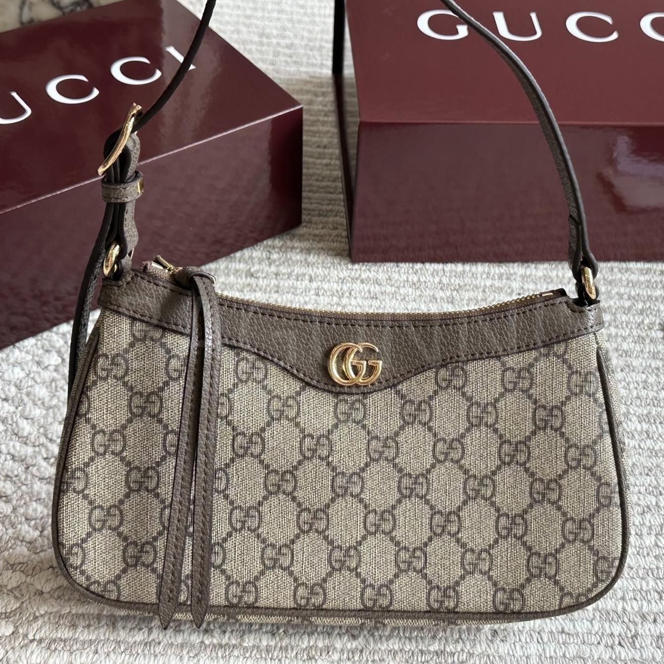 구찌 오피디아 숄더백