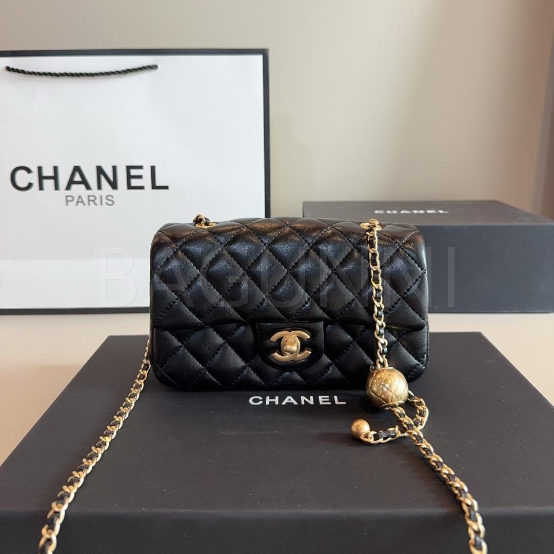 샤넬 미니 스퀘어 플랩 백