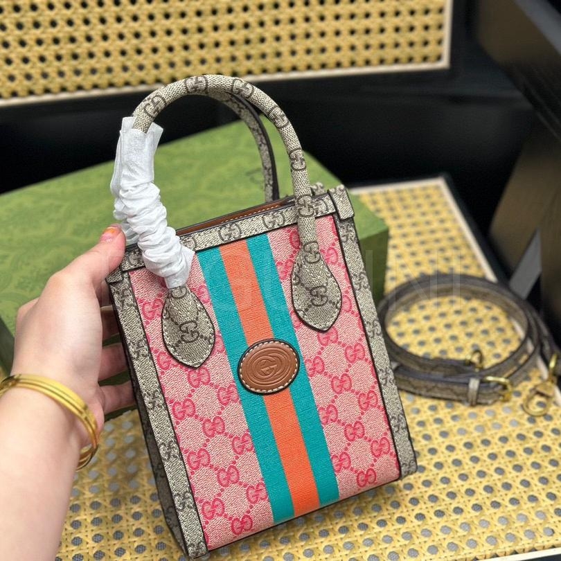 구찌 GG 패턴 토트백