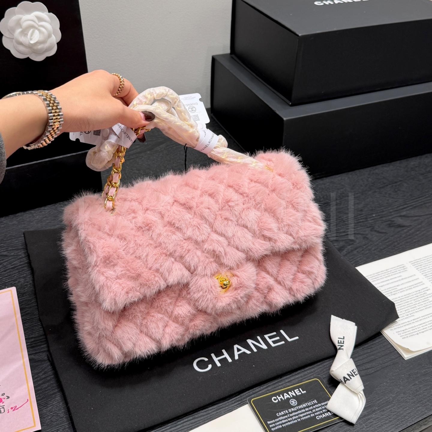 샤넬 클래식 플랩 퀼팅 플랩백