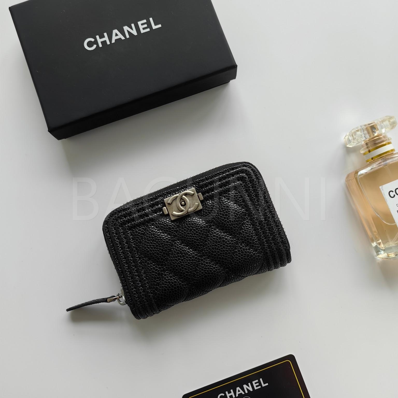 샤넬 클래식 플랩 카드지갑
