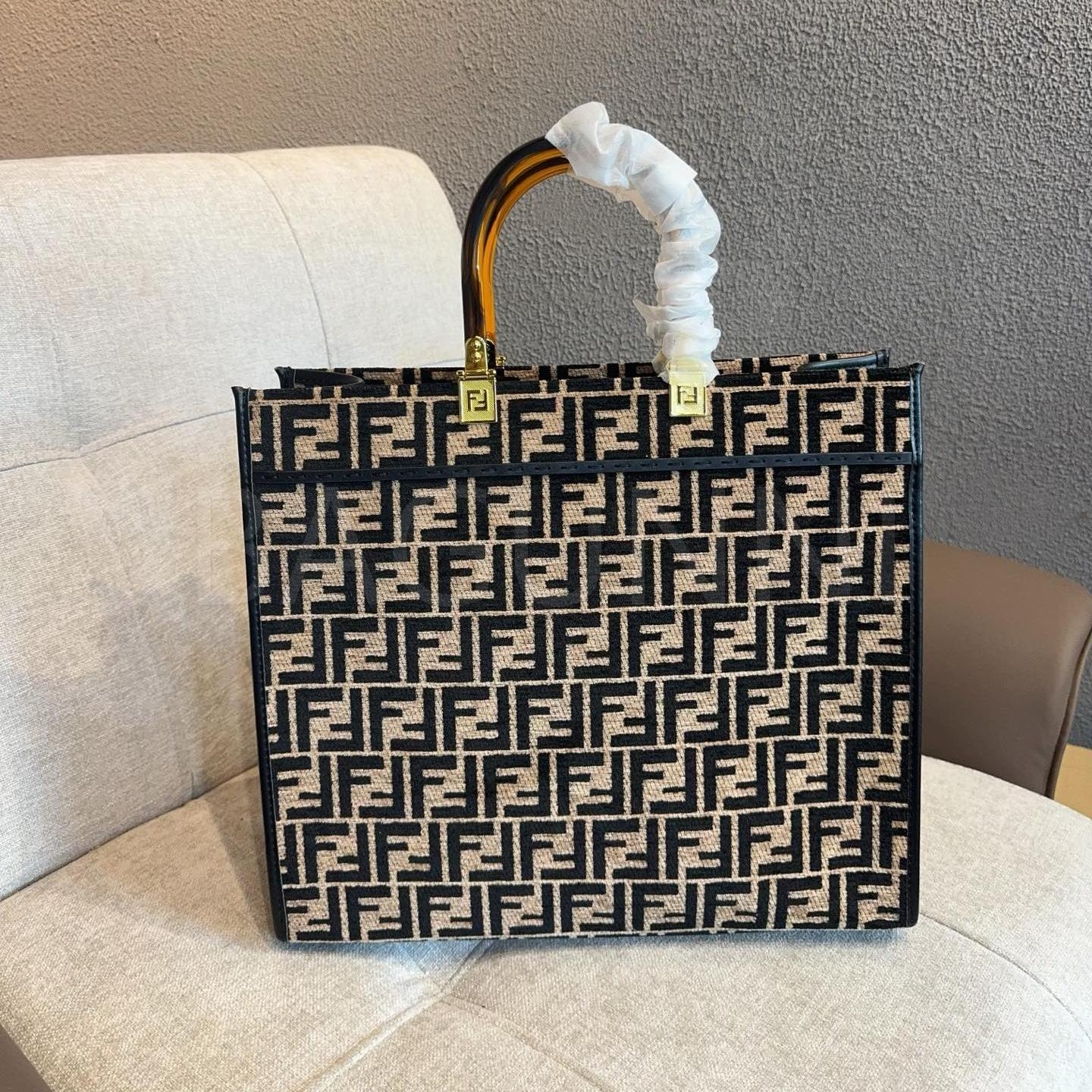 펜디 선샤인 쇼퍼백