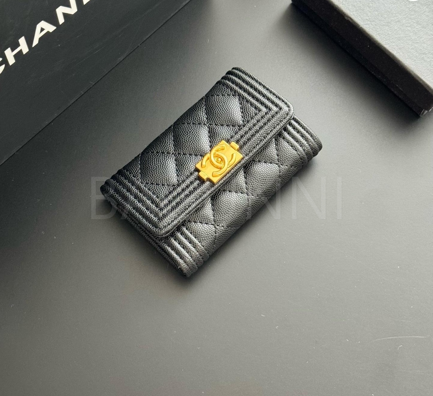 샤넬 보이 카드지갑
