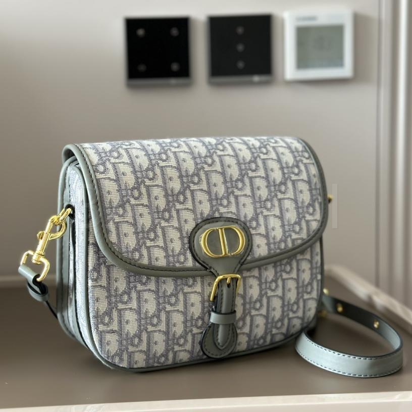 디올 바비 숄더백