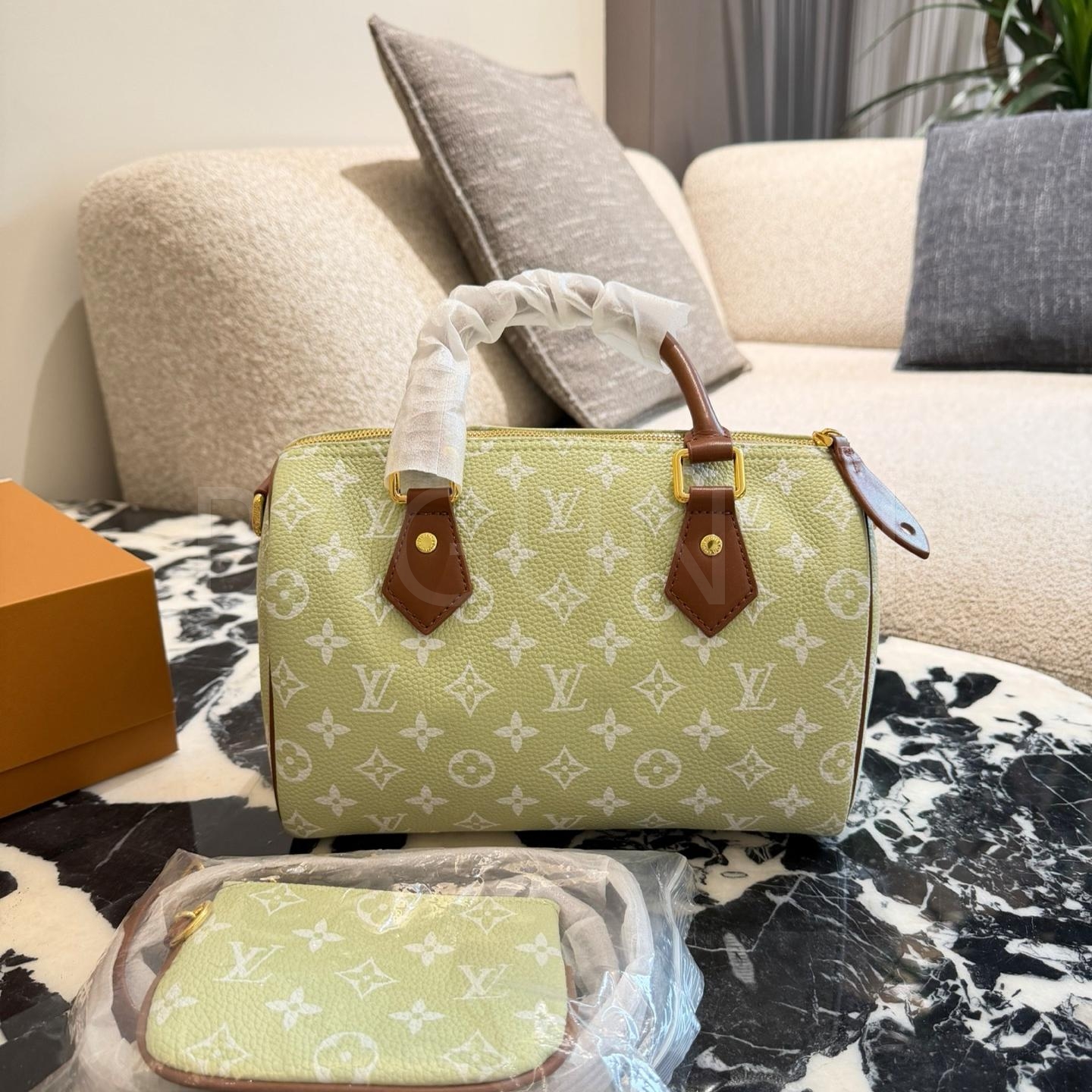 루이비통 x 니고 스피디 보스턴 백