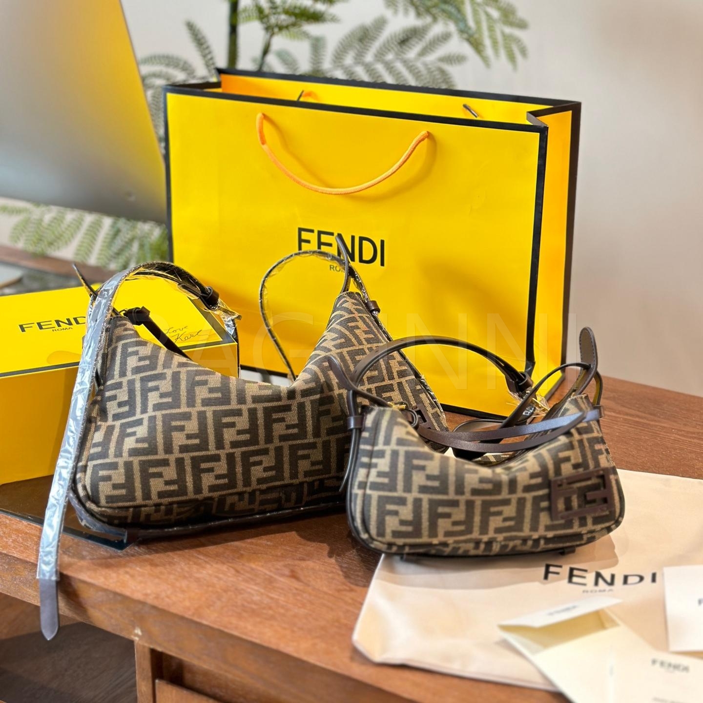 펜디 심플리 펜디 숄더백