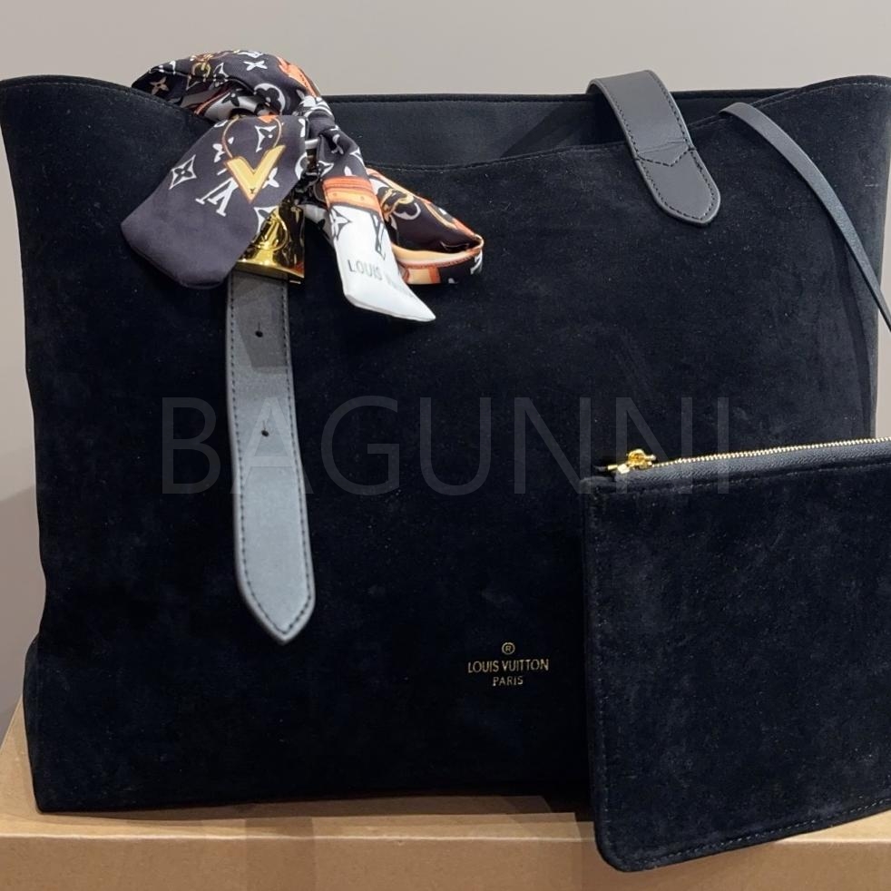 루이비통 스웨이드 락 토트백