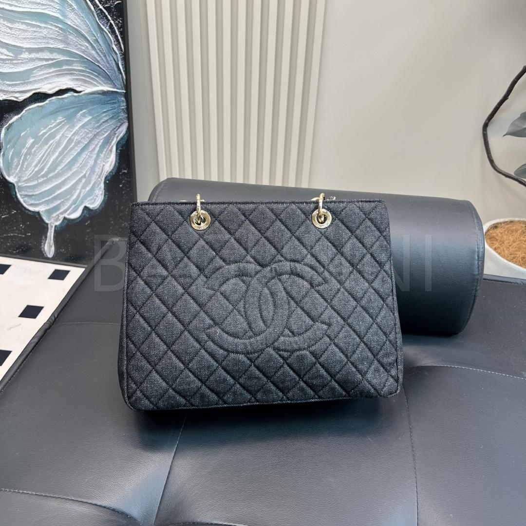 샤넬 24C 토트백