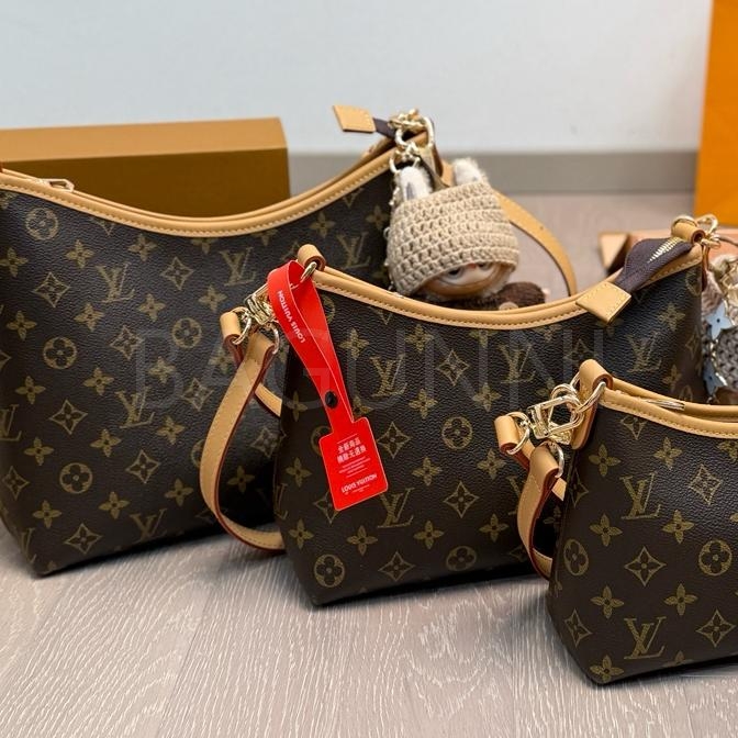 루이비통 크레센트 숄더백