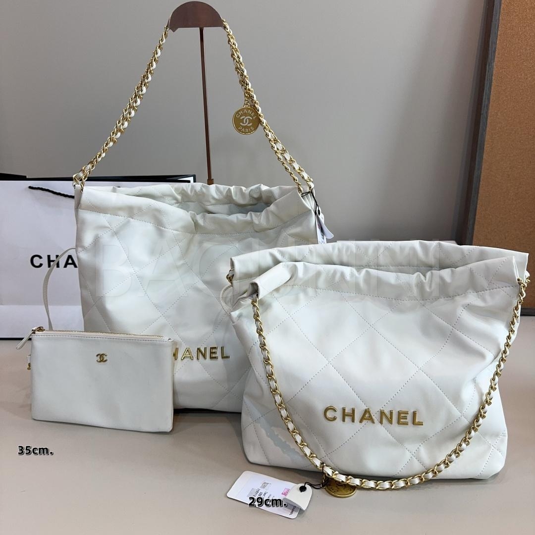 샤넬 코인 참 22 백