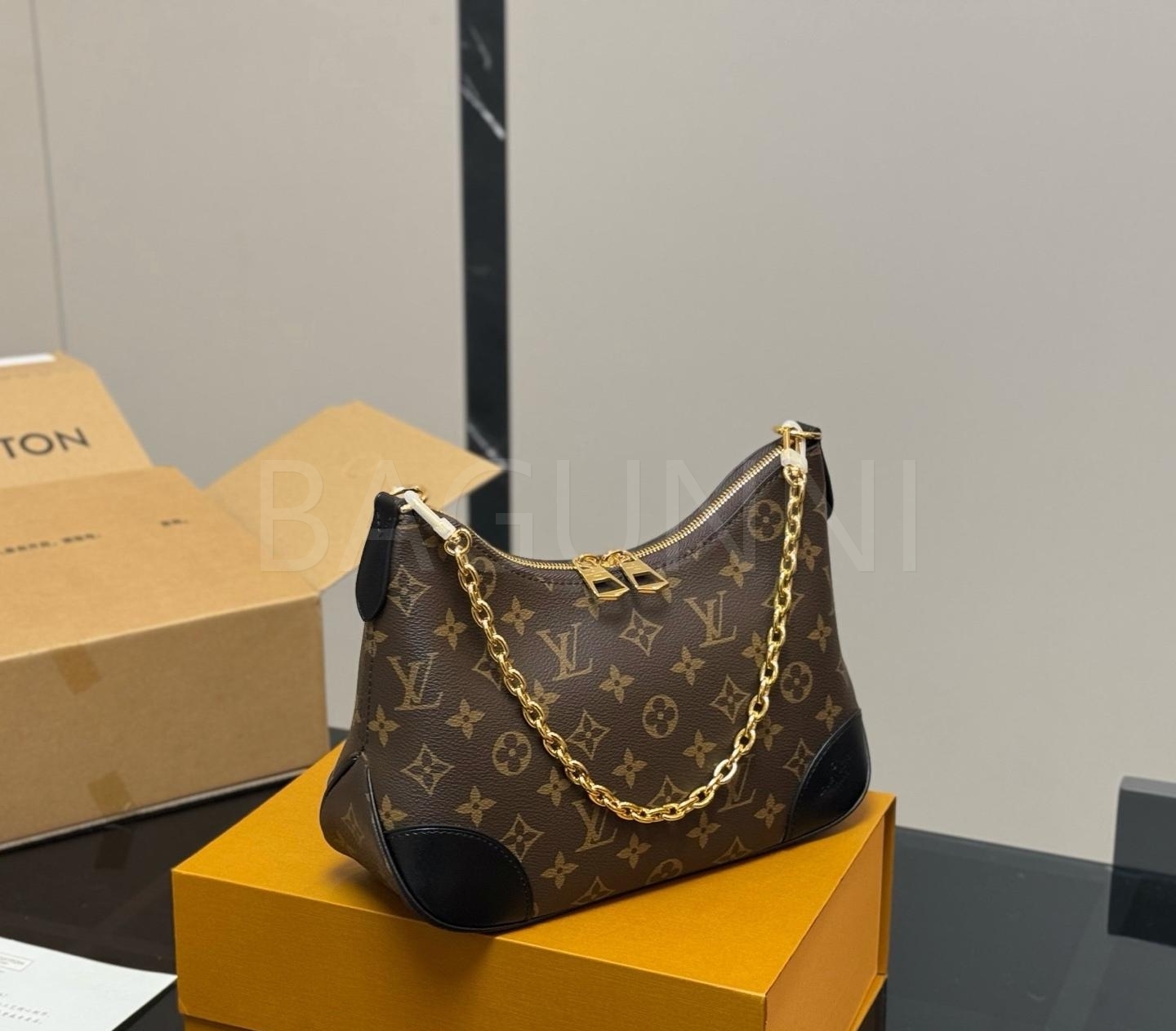 루이비통 체인 숄더백