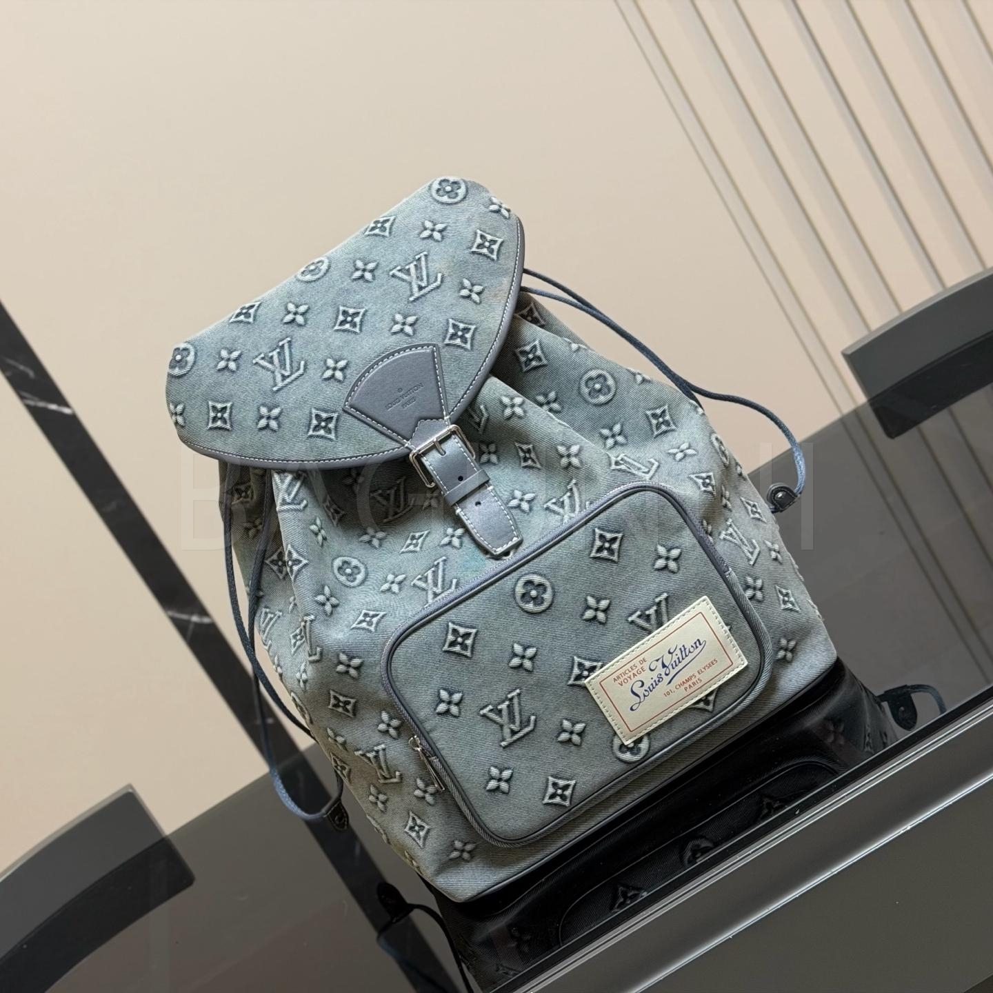 루이비통 몽수리 데님 백팩