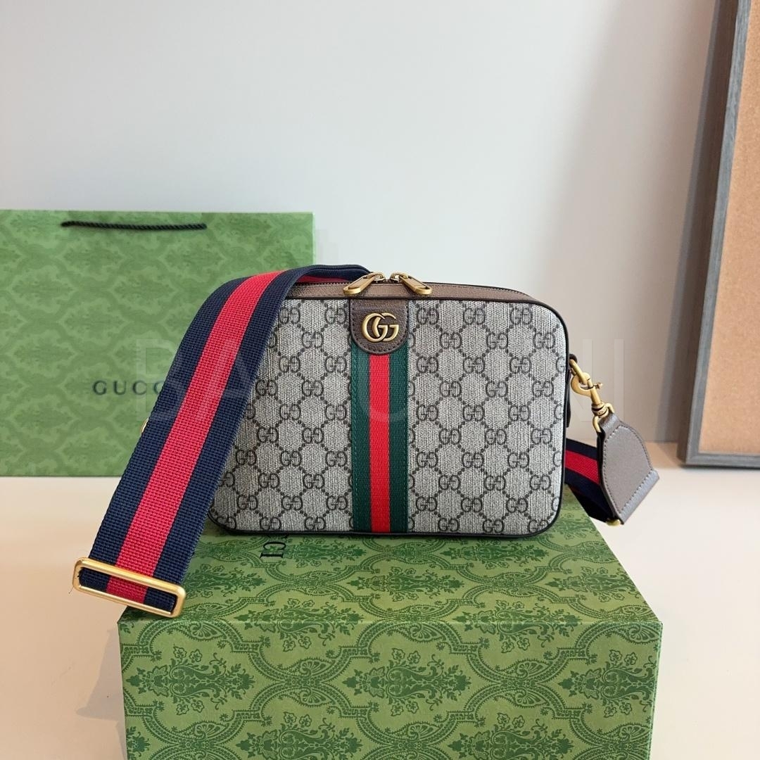 구찌 GG 패턴 카메라백