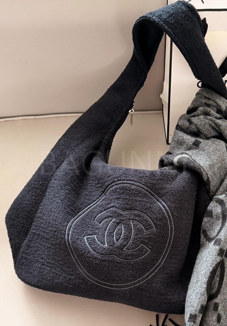 샤넬 28C 비치 토트백