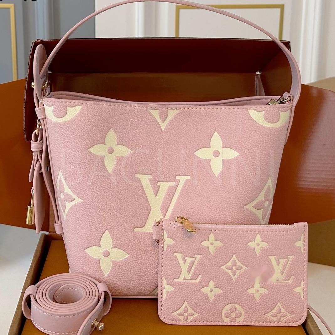 루이비통 올 인 BB 버킷 백