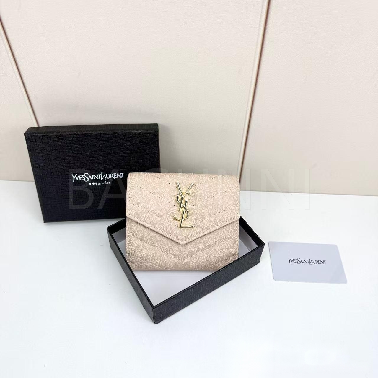 YSL 플랩 카드지갑