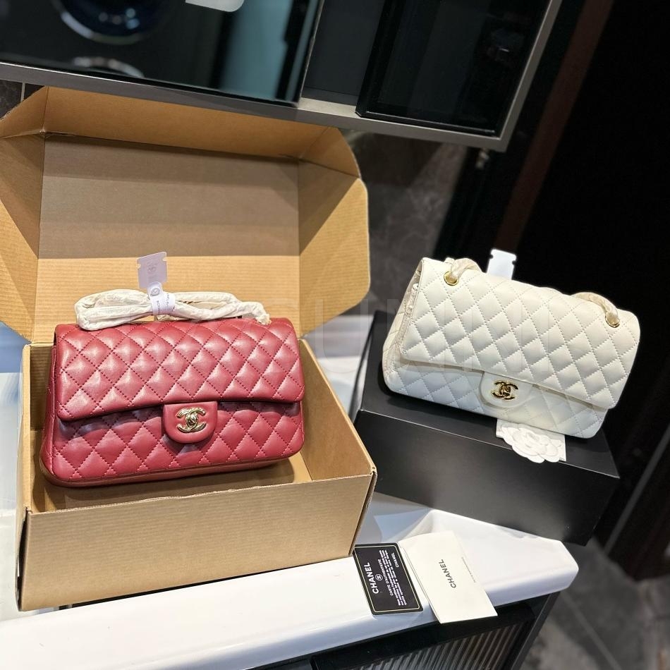 샤넬 클래식 플랩 백