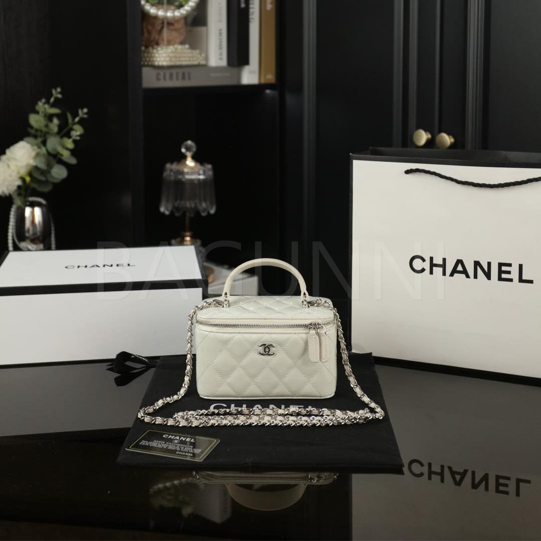 샤넬 코스메틱 케이스