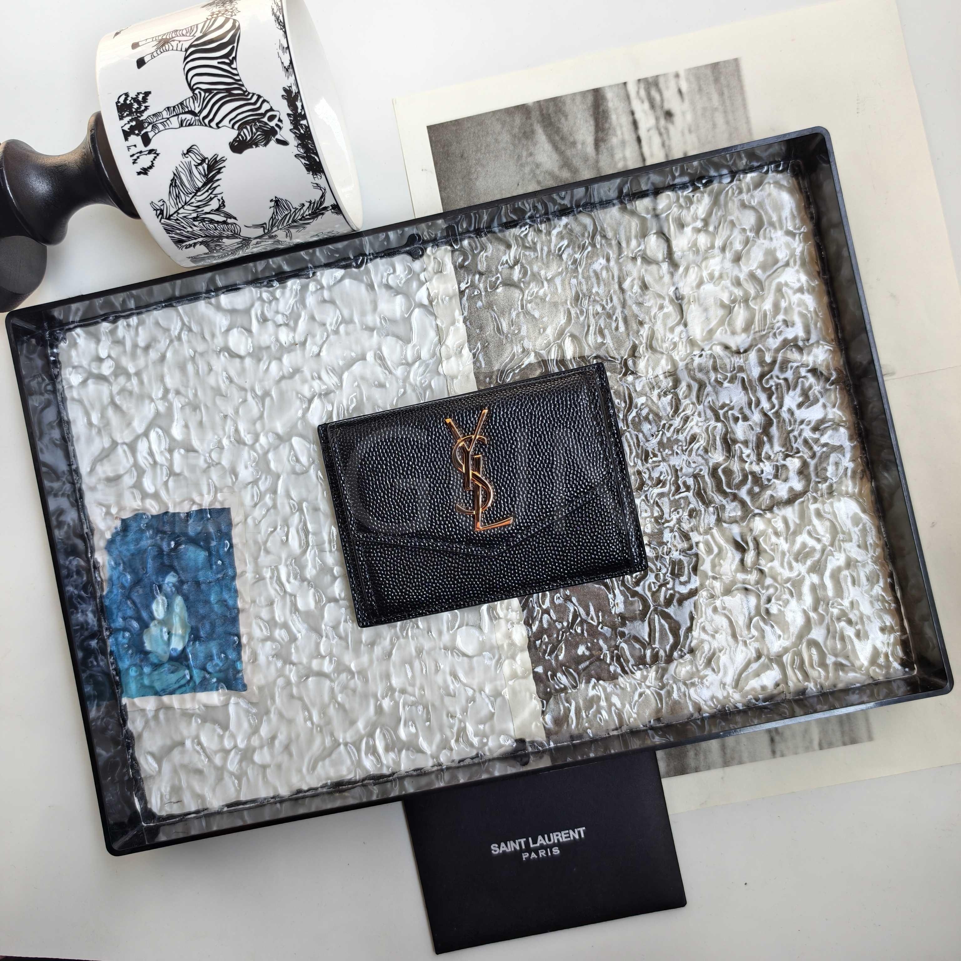 YSL 카산드라 플랩 카드지갑