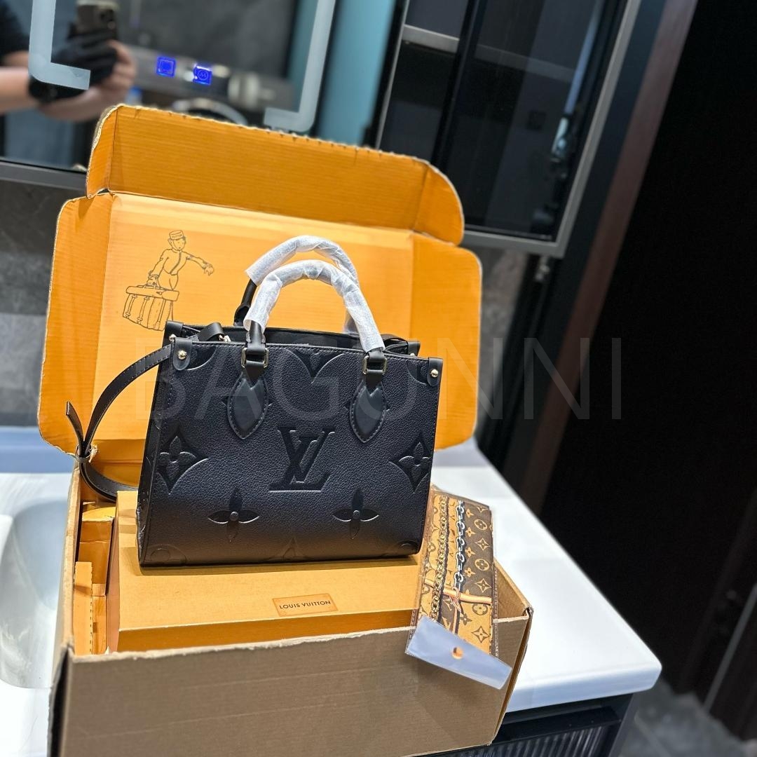 루이비통 온더고 토트백