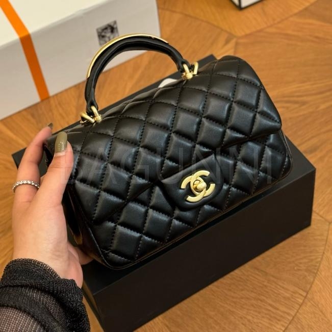 샤넬 클래식 플랩 탑핸들 백