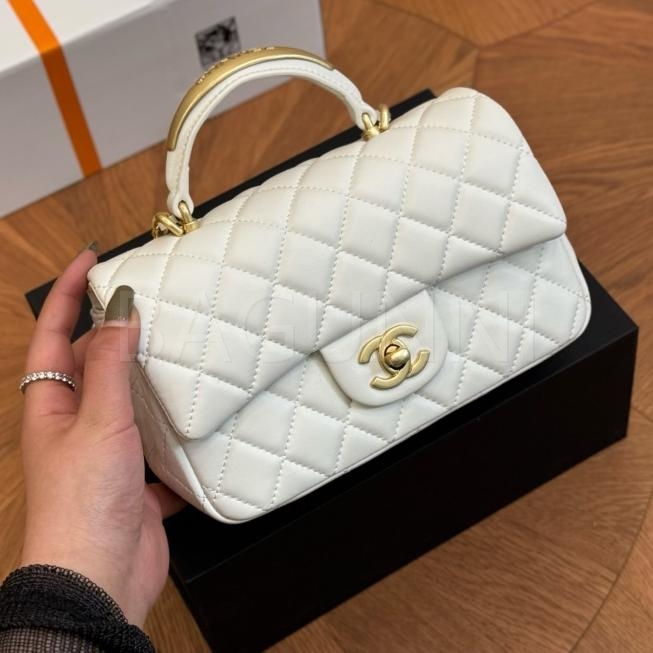 샤넬 클래식 플랩 탑핸들 백