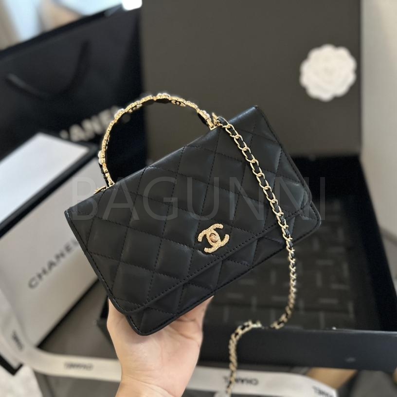 샤넬 카멜리아 핸들 WOC 체인 월렛