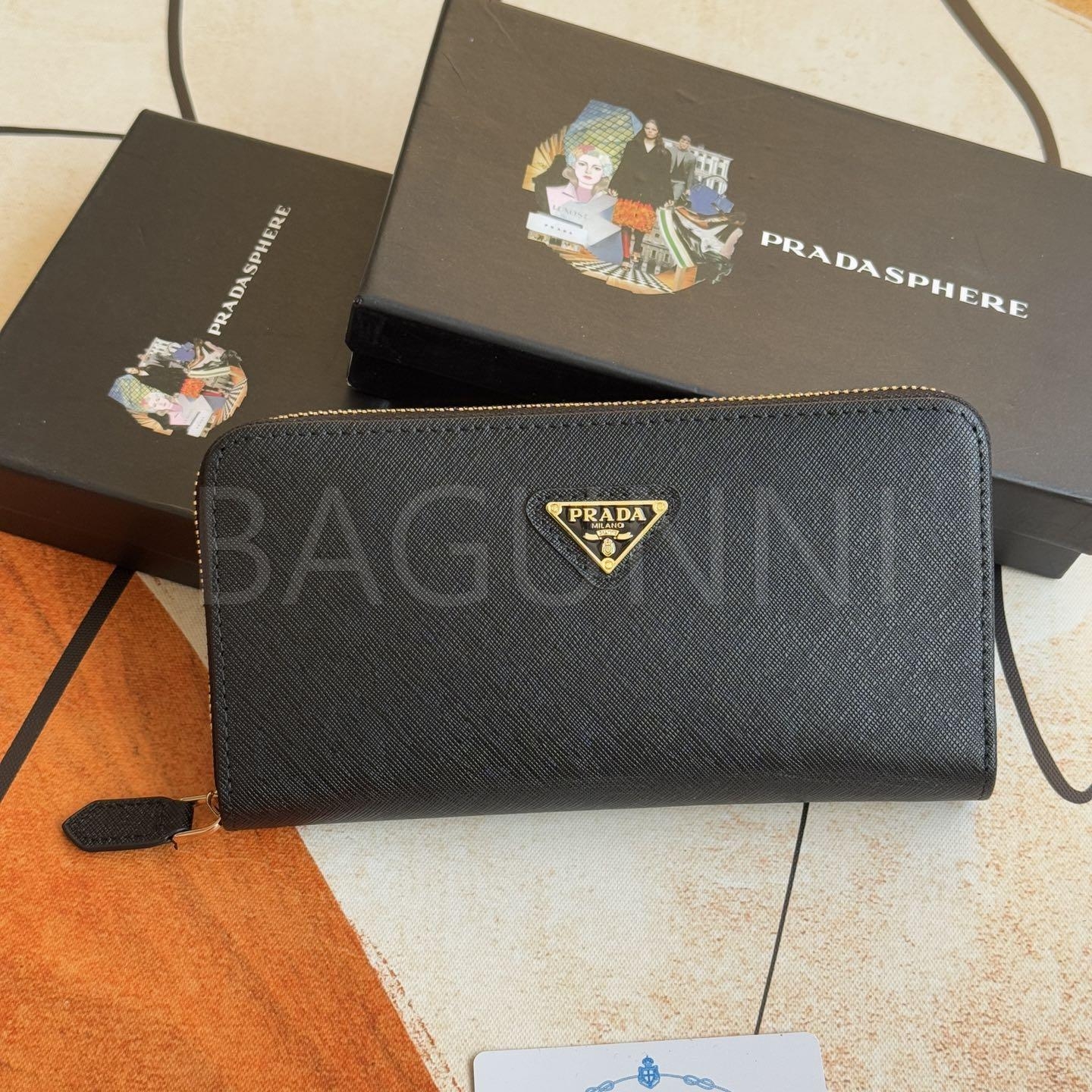 프라다 사피아노 지퍼 장지갑