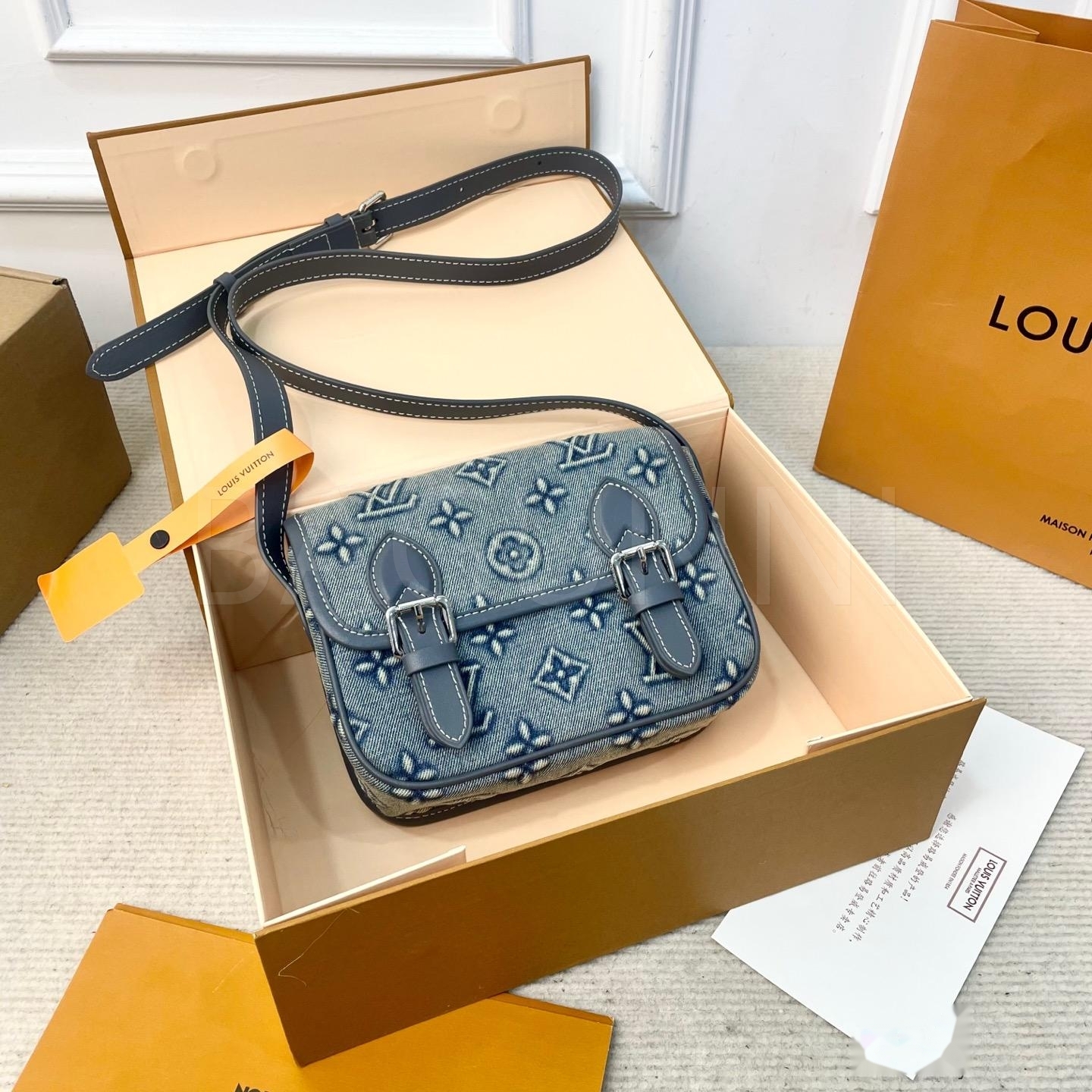 루이비통 데님 메신저 백