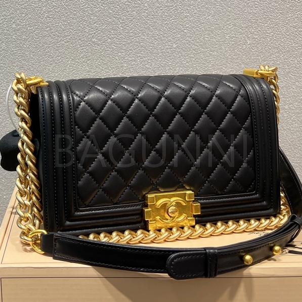 샤넬 보이 체인 백
