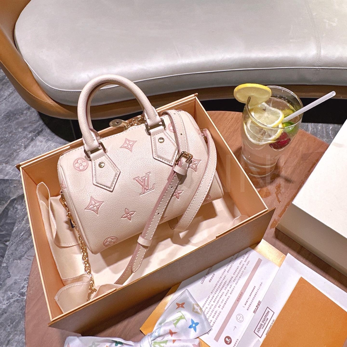 루이비통 스트로베리 스피디 20