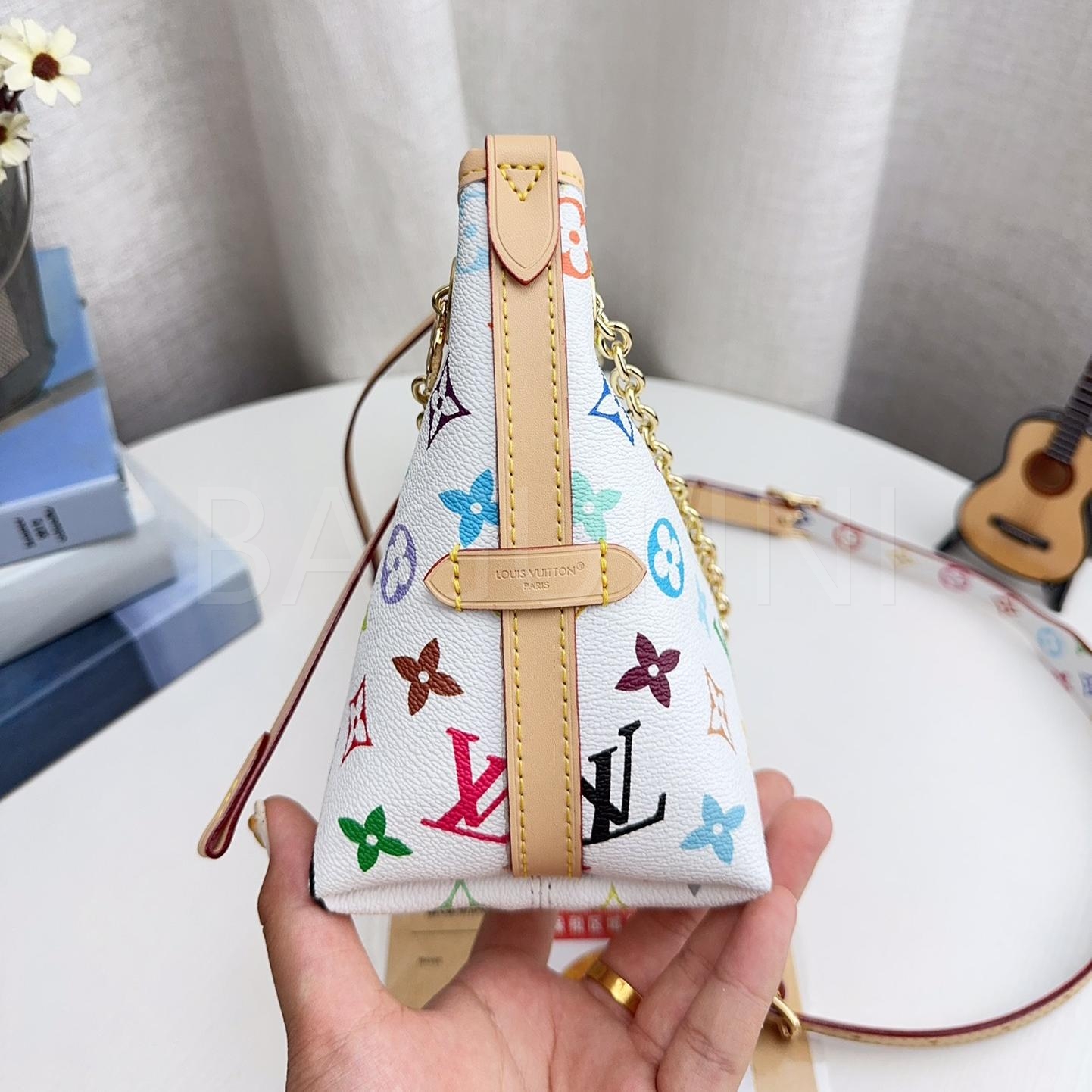 루이비통 체인 쇼퍼백