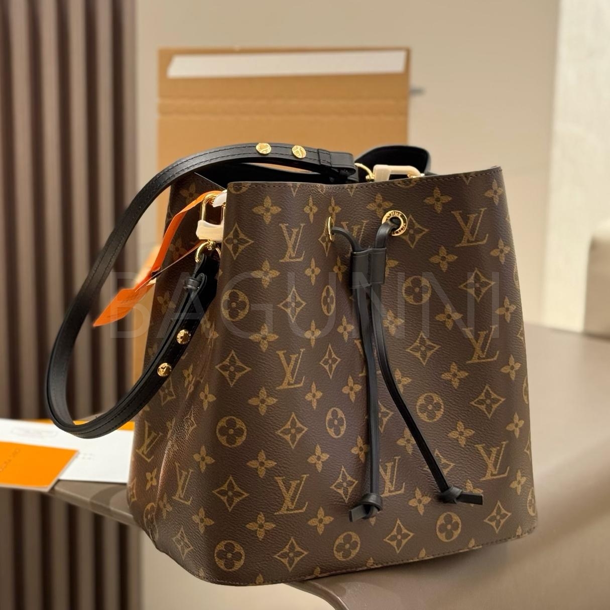 루이비통 블랙 버킷백