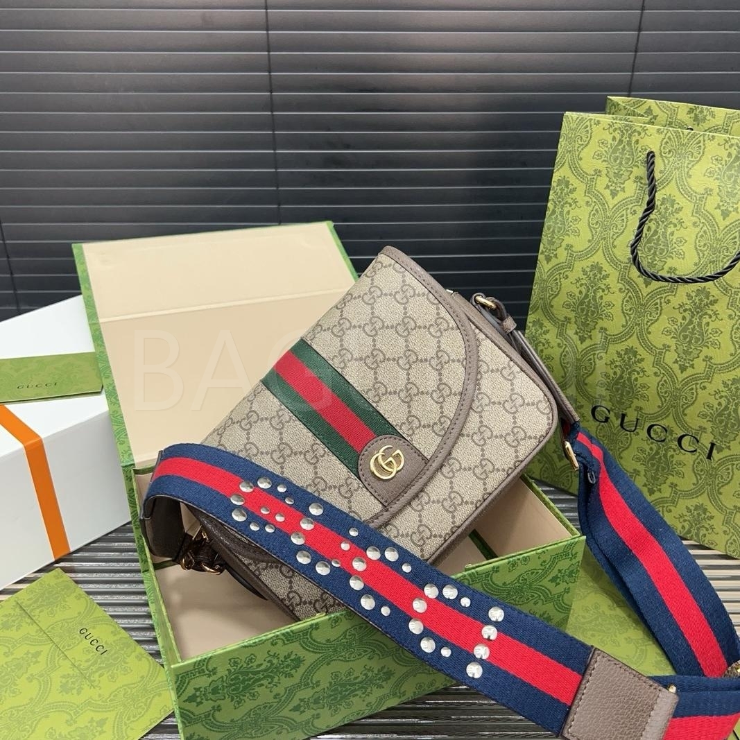 구찌 오피디아 메신저백