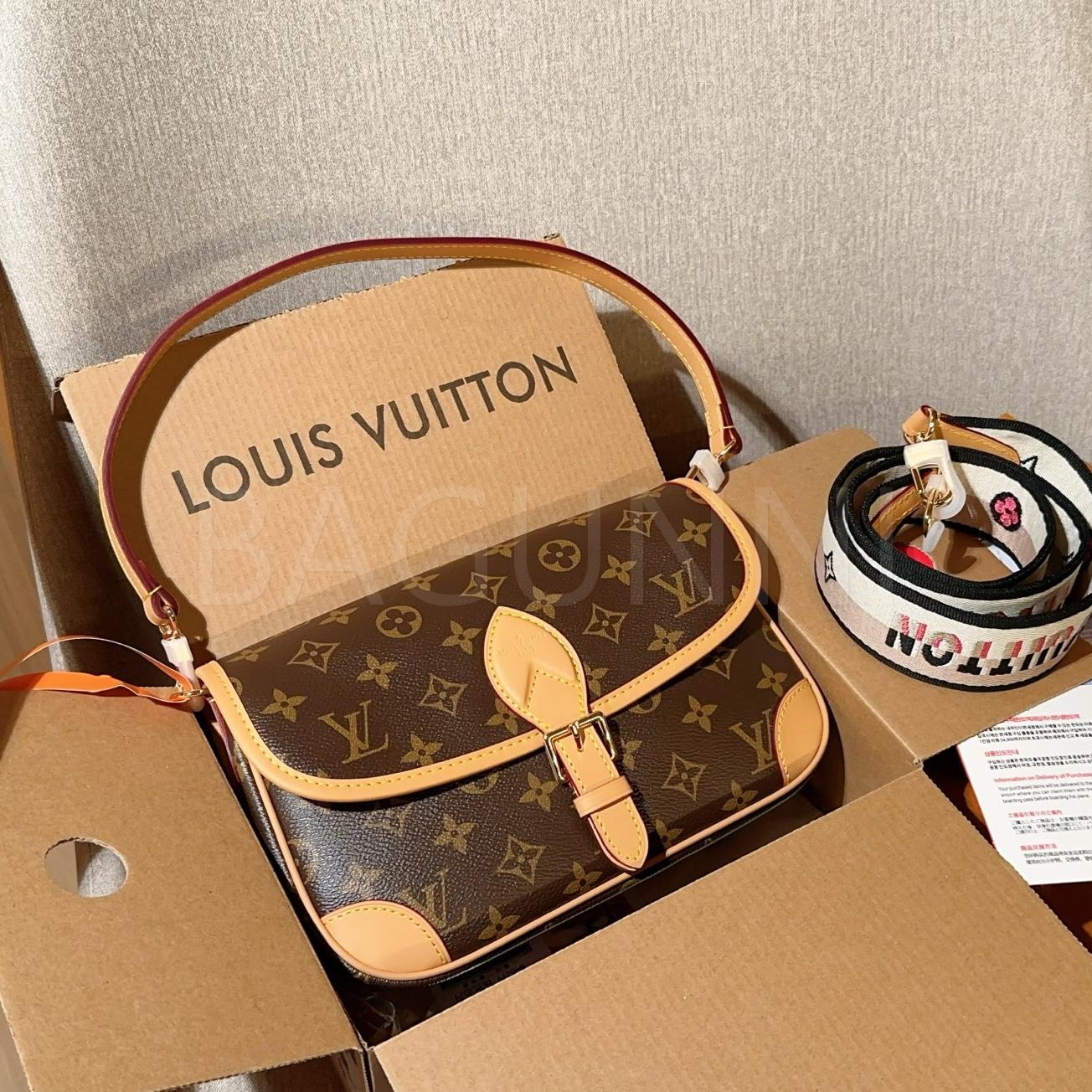 루이비통 플랩 사첼백