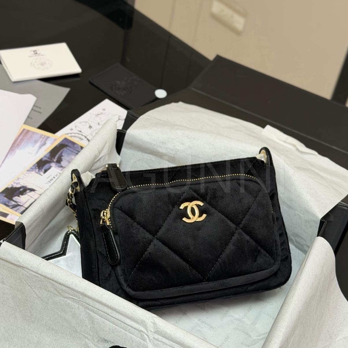 샤넬 25N 카메라 케이스 백