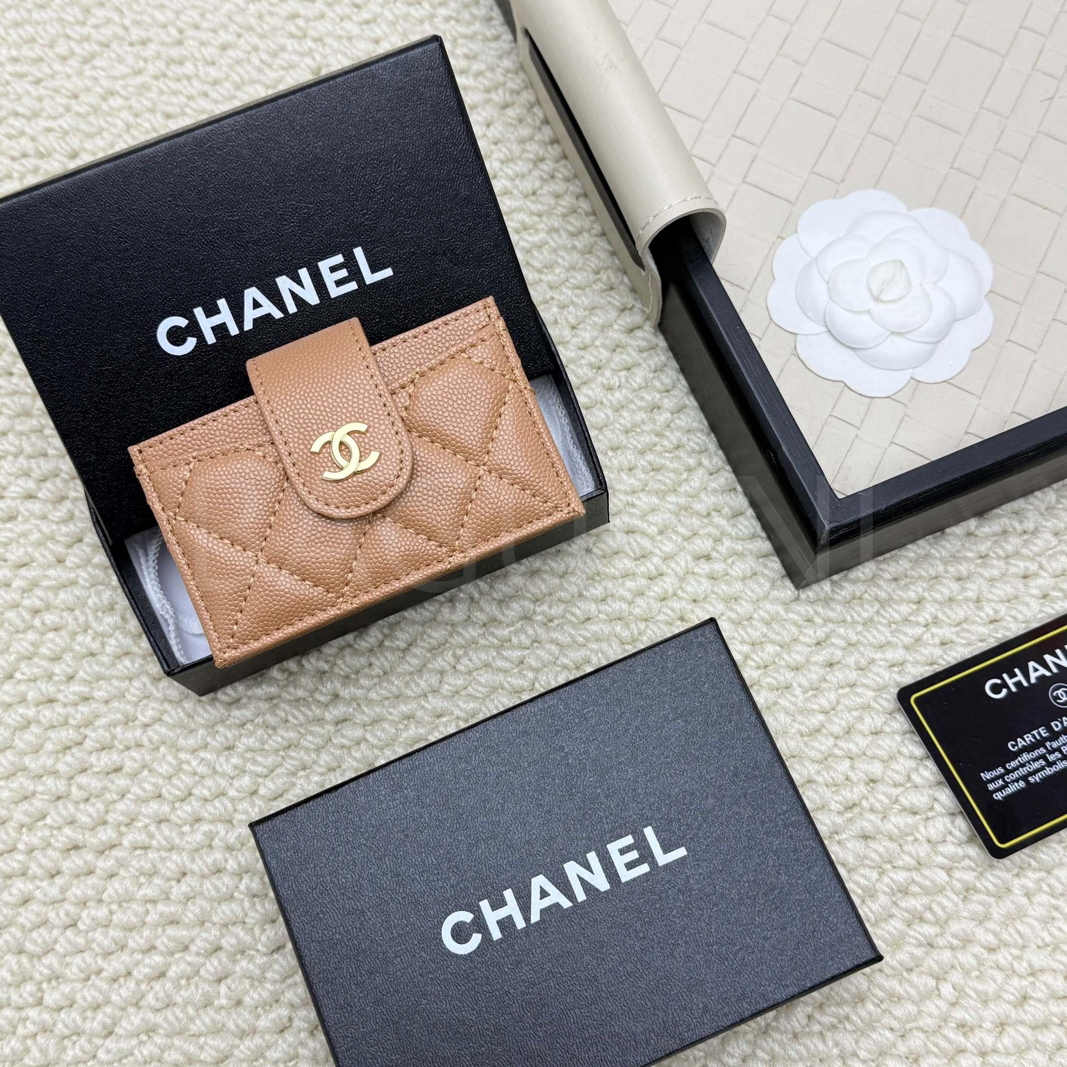 샤넬 클래식 플랩 카드지갑