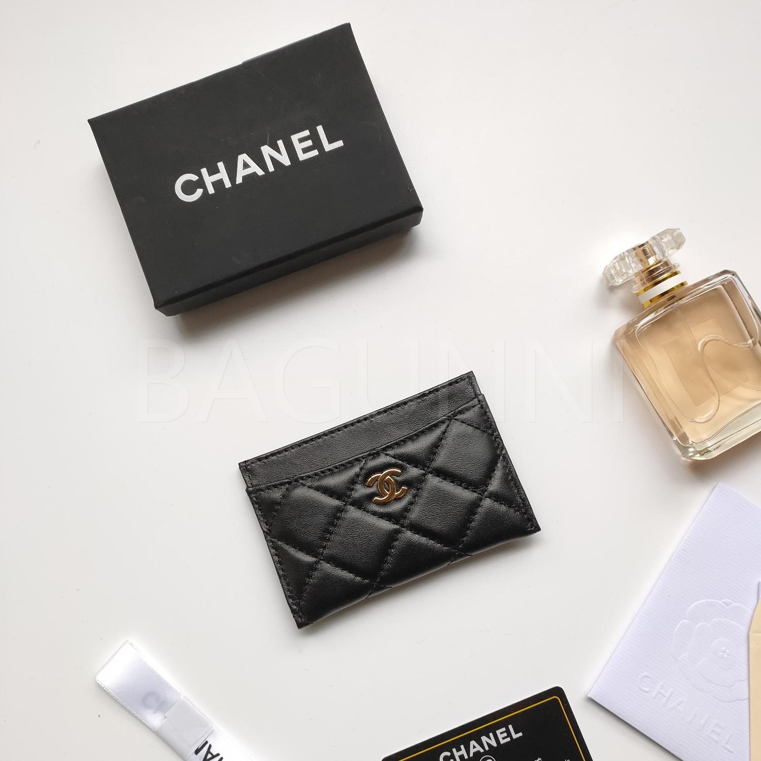 샤넬 클래식 플랩 카드지갑