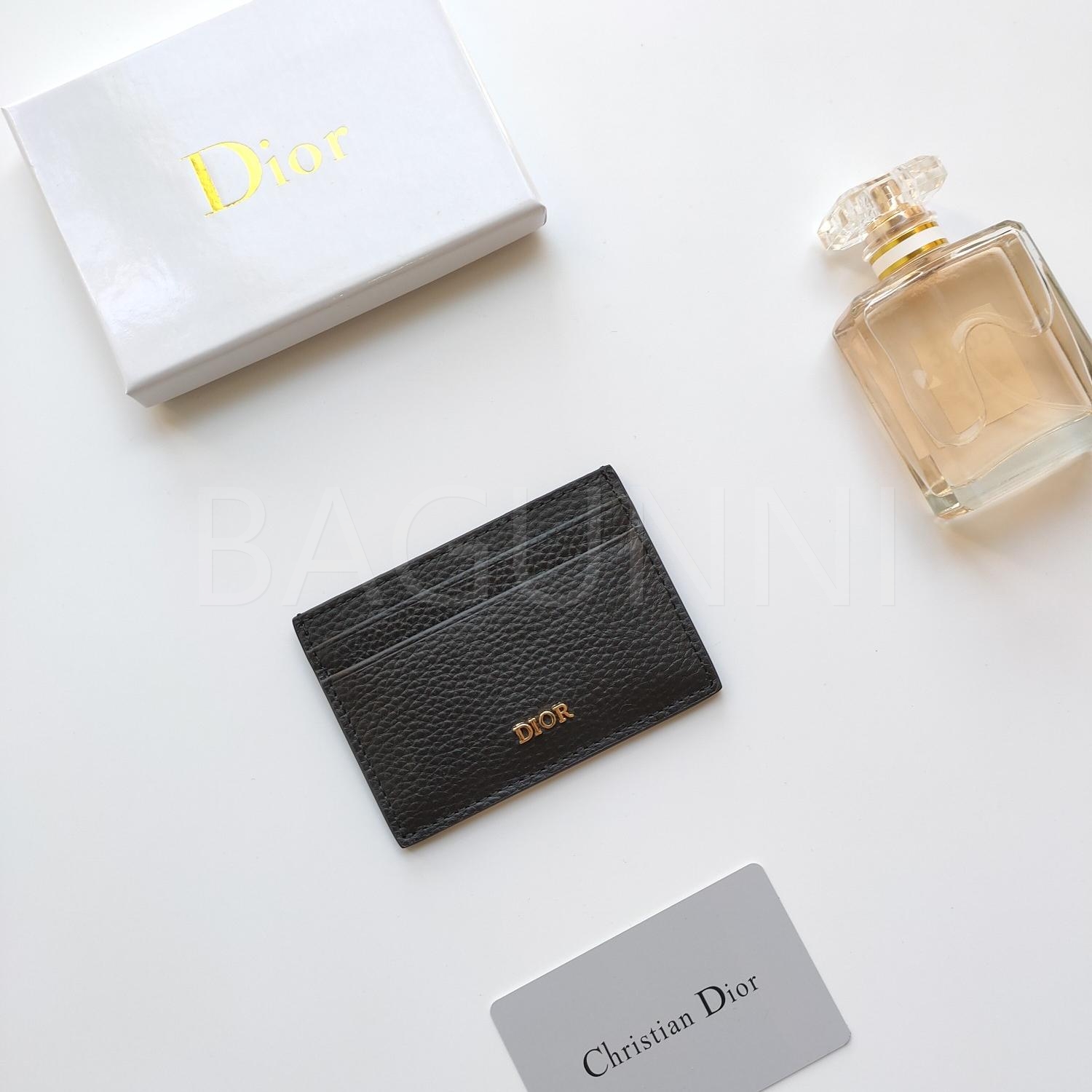 디올 카드홀더